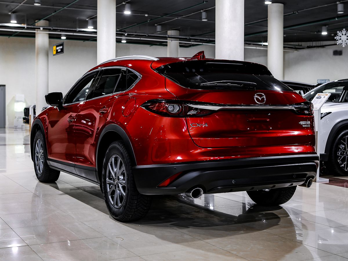 Купить CX-4 с пробегом