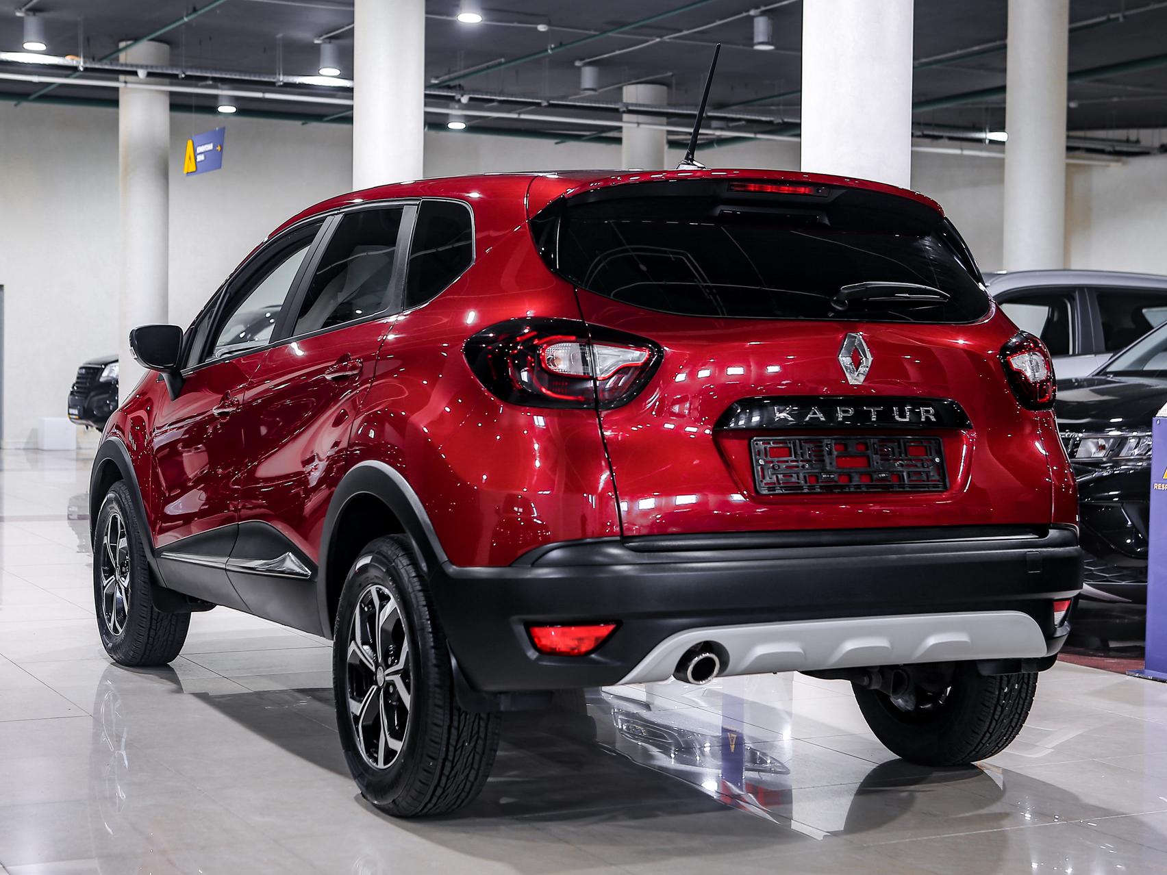 Купить Logan с пробегом